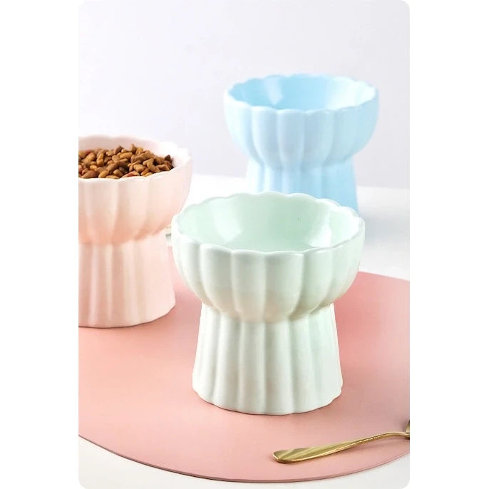 Scalloped Edge Ceramic Cat Bowl