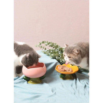 Flower-Shaped Ceramic Cat Bowl