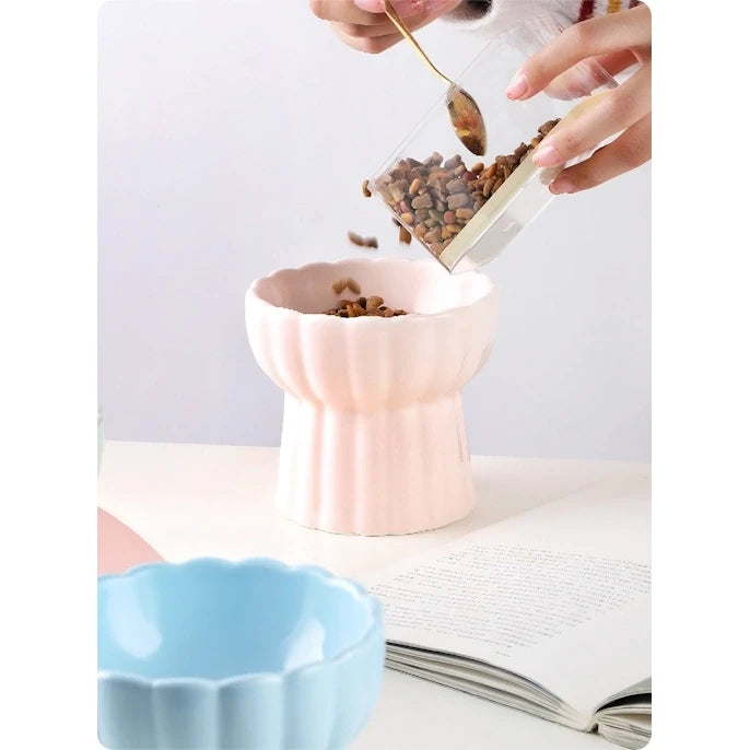 Scalloped Edge Ceramic Cat Bowl