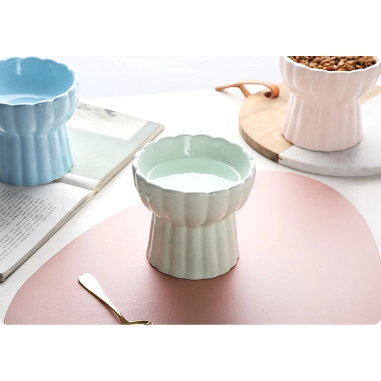 Scalloped Edge Ceramic Cat Bowl