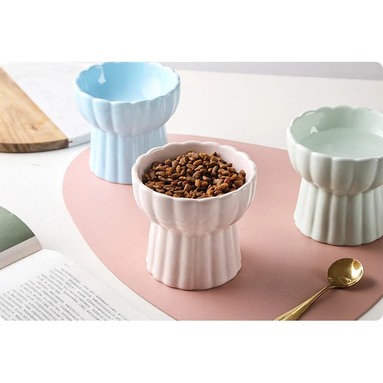 Scalloped Edge Ceramic Cat Bowl